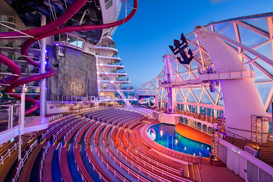 AquaTheater
